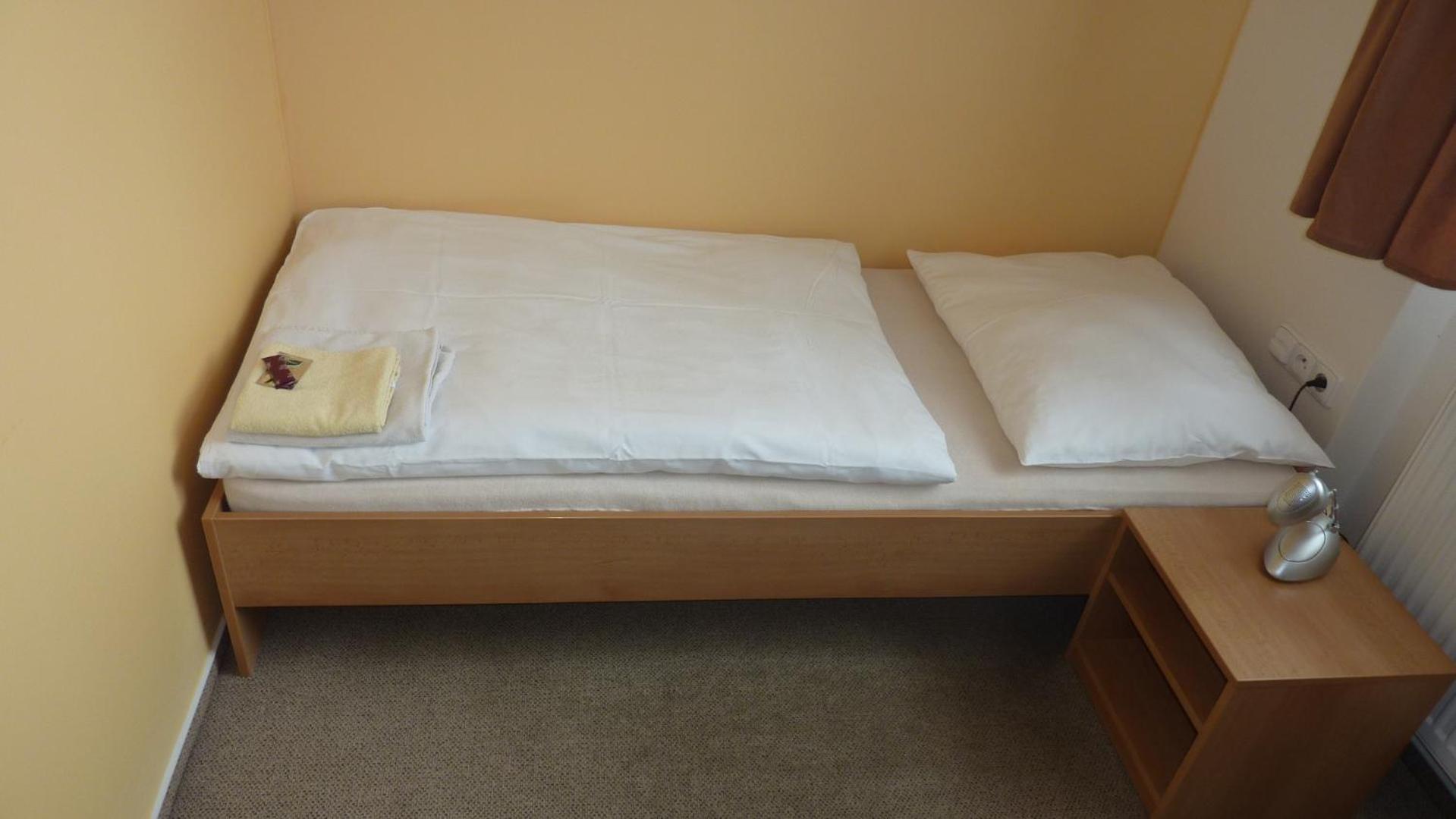 Hotel Tht Polička Eksteriør billede