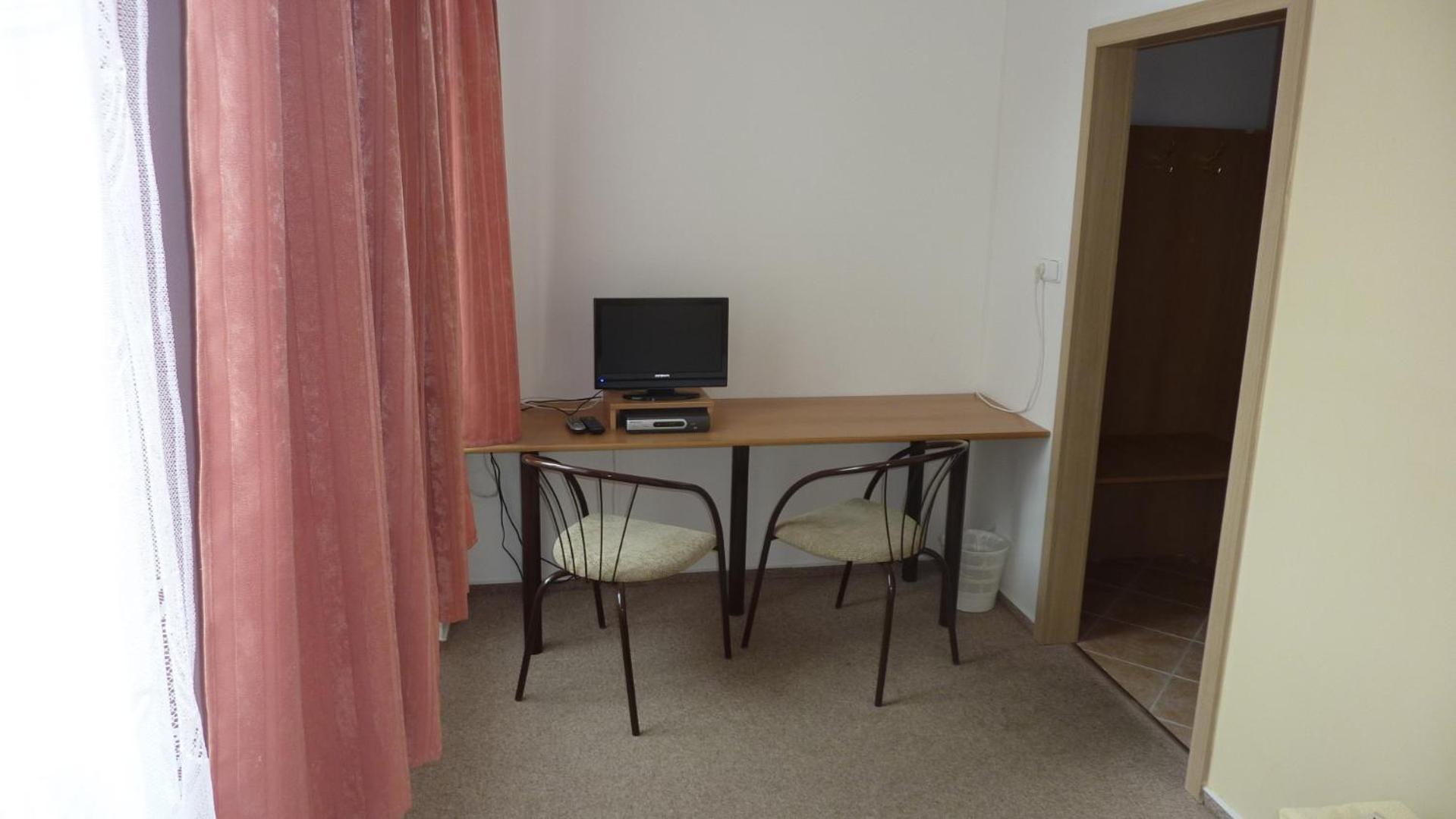 Hotel Tht Polička Eksteriør billede