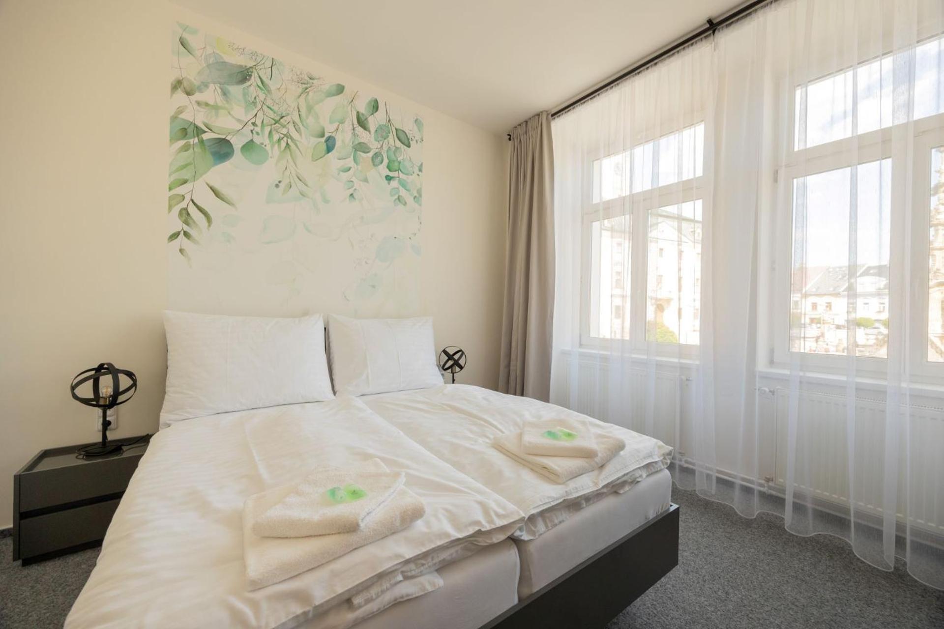 Hotel Tht Polička Eksteriør billede